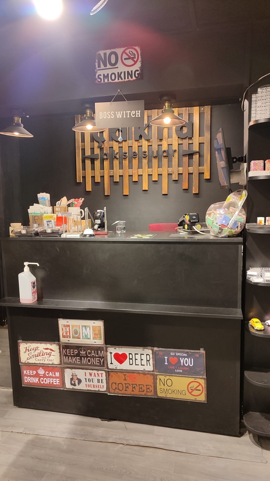 cakra aksesuar magaza ici 5