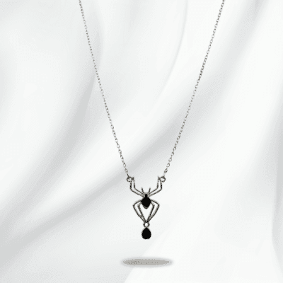 Siyah Mineli Gotik Örümcek Kolye