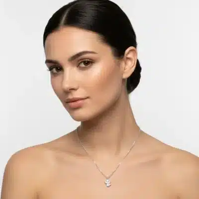 Zirkon Taşlı Minimal Melek Kolye